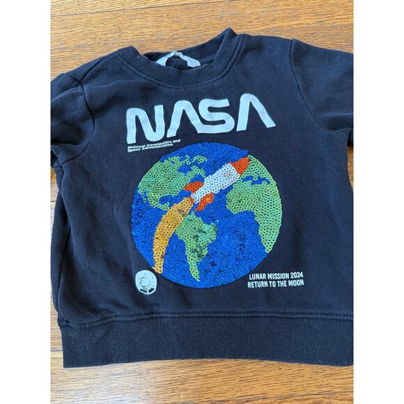 H&M Boys' Sequin NASA Shirt Size 3 - Picture 2 of 4